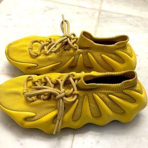 YEEZY Adidas Sneakers